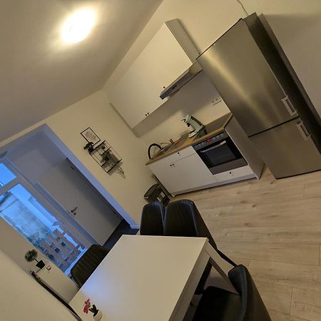 Moderne Wohnung Im Erdgeschoss Mit Terrasse I Ruhige Umgebung Bremerhaven Luaran gambar